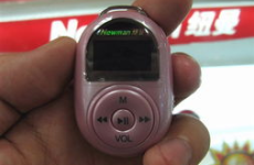 小石头mp3,便携音乐伴侣，经典与创新并存”